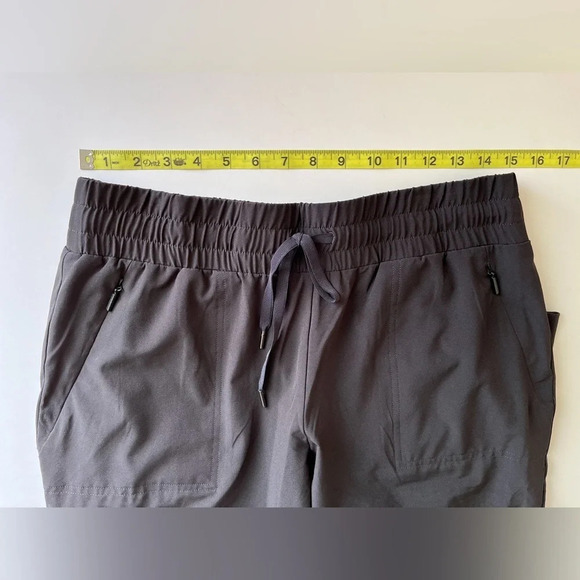 Chicos Zenergy Black Jogger Pants 0.5 (XS / 6) Athleisure Capsule Activewear - Picture 10 of 13